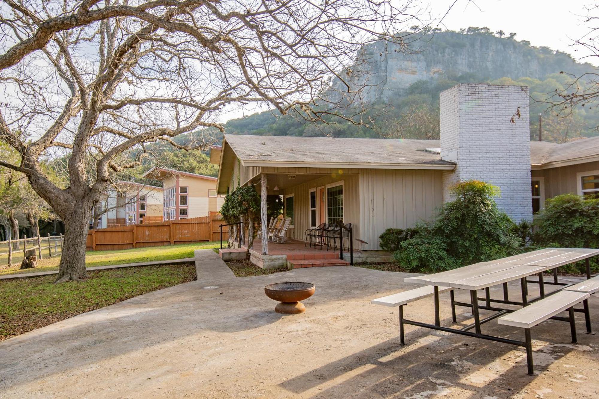Seven Bluff Cabins Concan Eksteriør billede